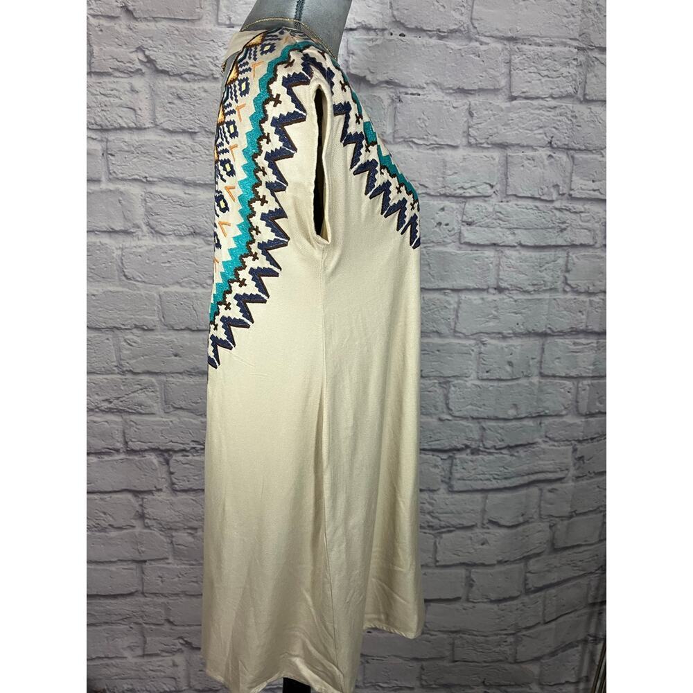 Judith March Aztec Style Shift Dress - Picture 3 of 8
